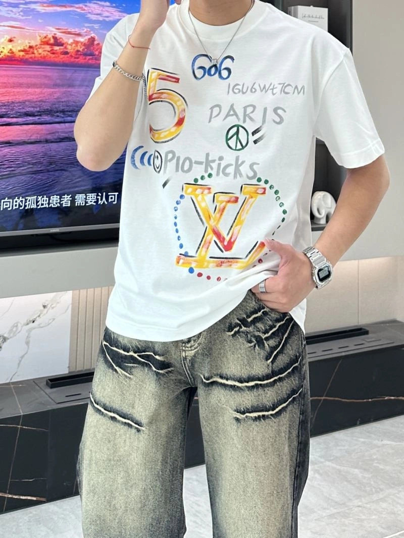 Louis Vuitton T-Shirts ModernLook 135682