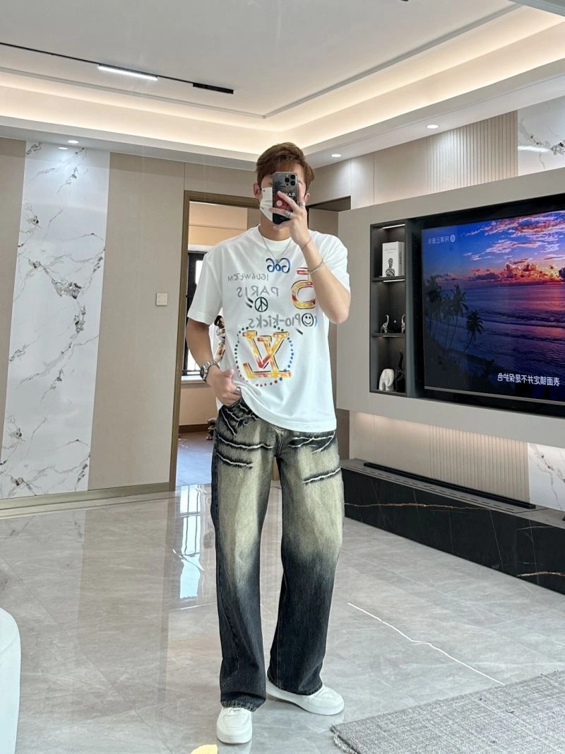 Louis Vuitton T-Shirts ModernLook 135682
