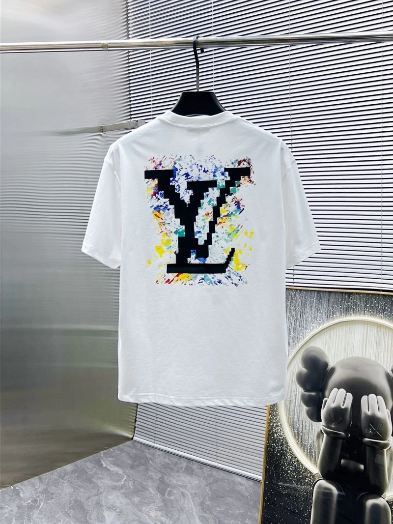 HighQuality Louis Vuitton T-Shirts 135684