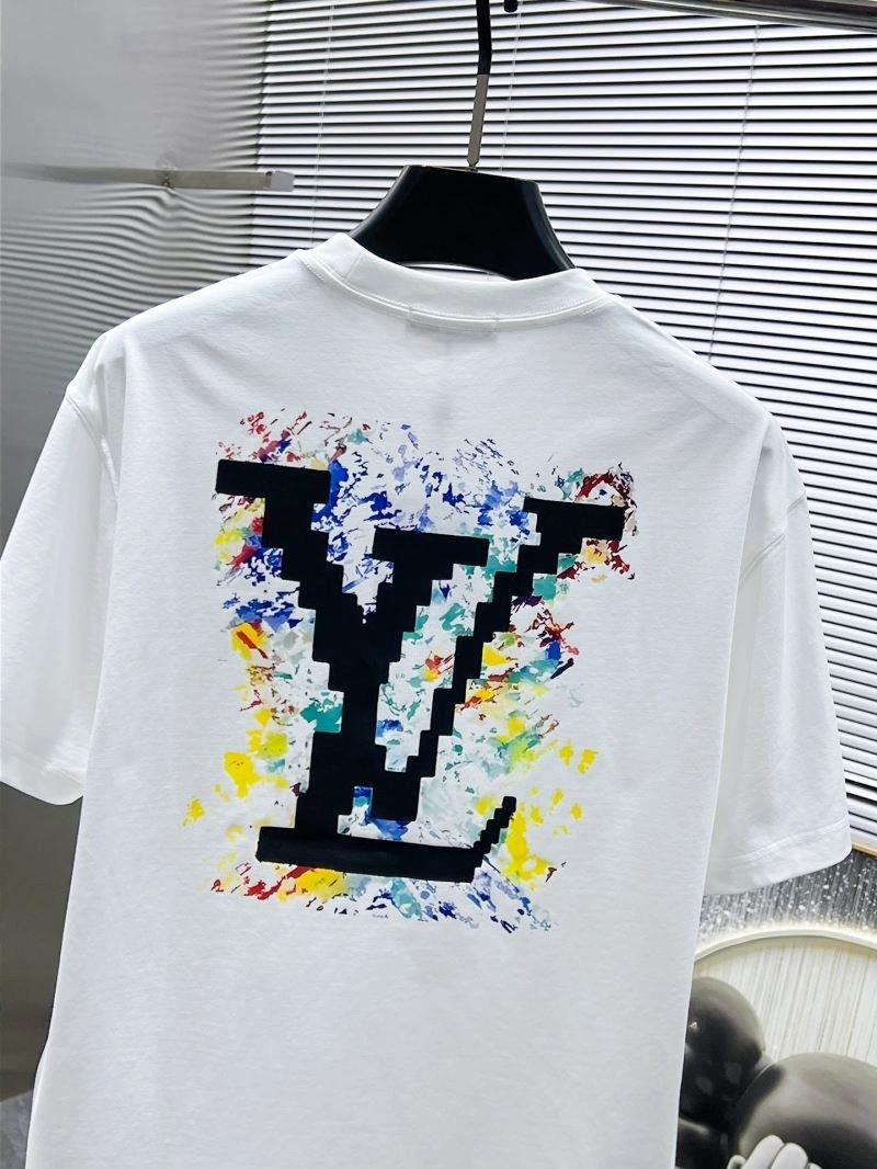 HighQuality Louis Vuitton T-Shirts 135684