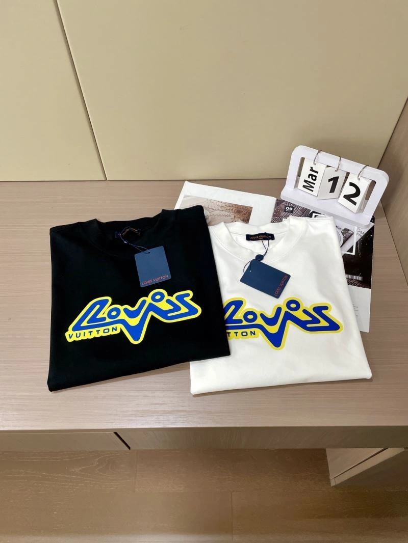 Louis Vuitton T-Shirts Unisex 135700