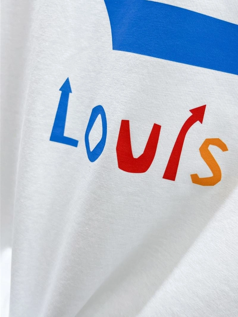 Louis Vuitton T-Shirts MultiPurpose 135689