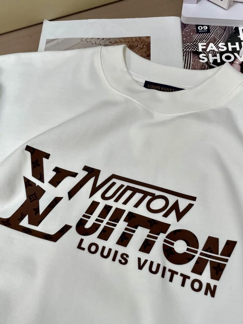 Louis Vuitton T-Shirts Contemporary 135673