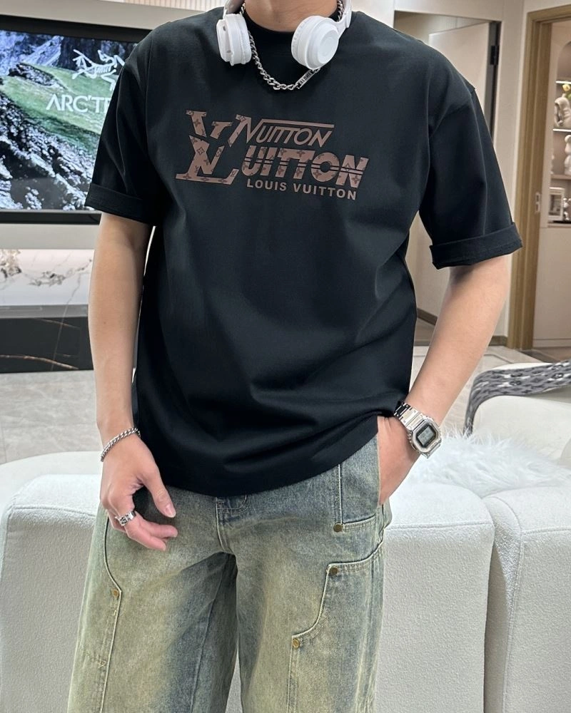Louis Vuitton T-Shirts SunProtective 135674