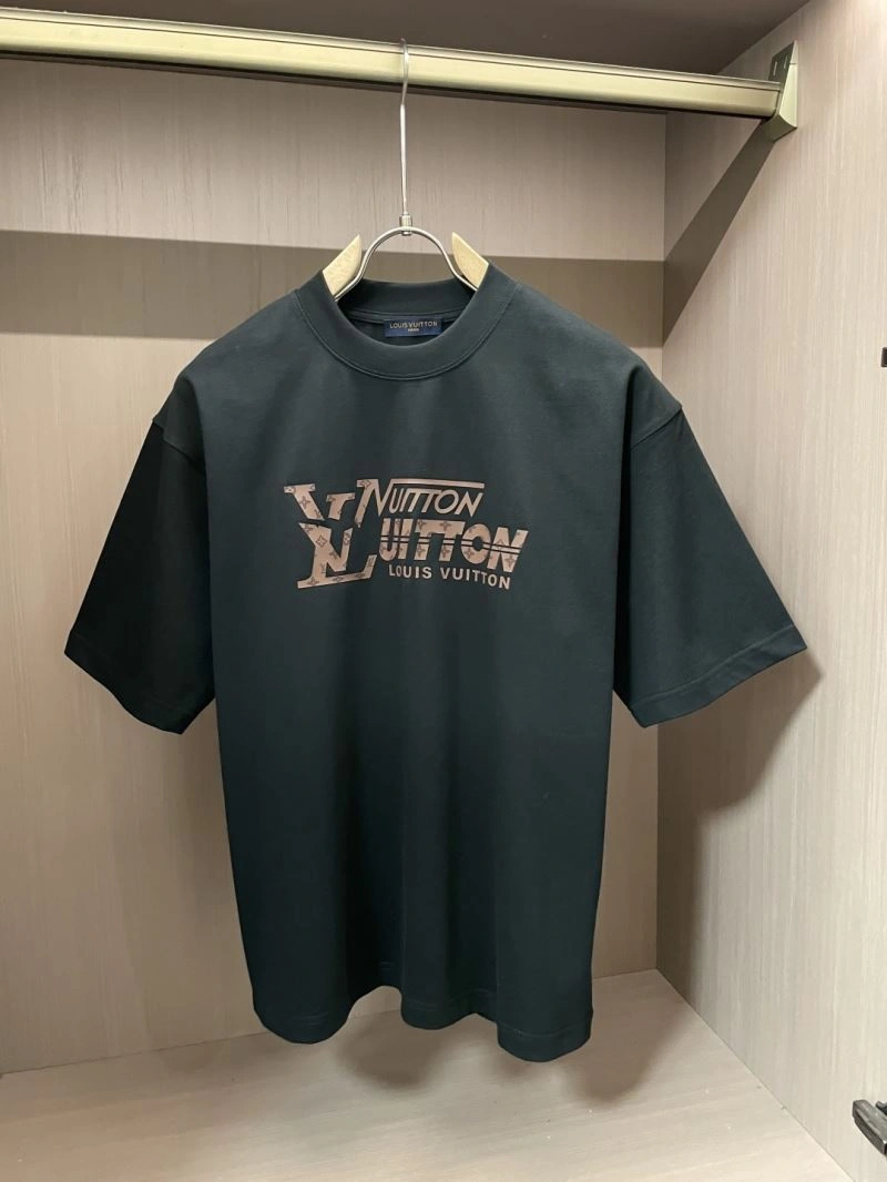 Louis Vuitton T-Shirts SunProtective 135674