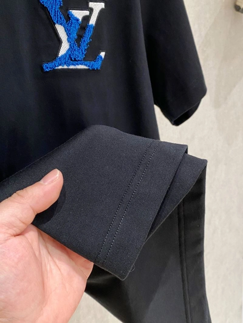 Louis Vuitton T-Shirts ComfortFit 135671