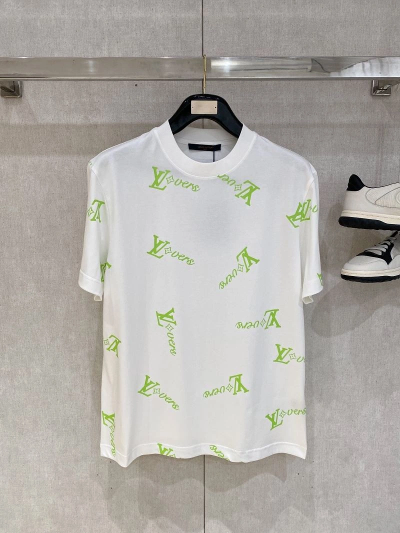 Louis Vuitton T-Shirts Resilient 135664