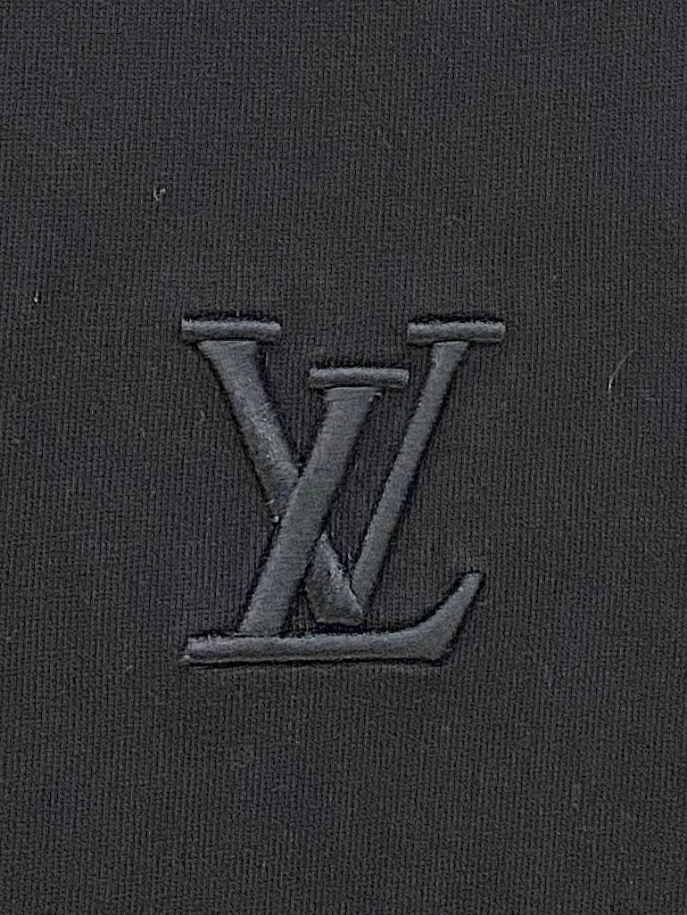 Louis Vuitton T-Shirts ZipUp 135667