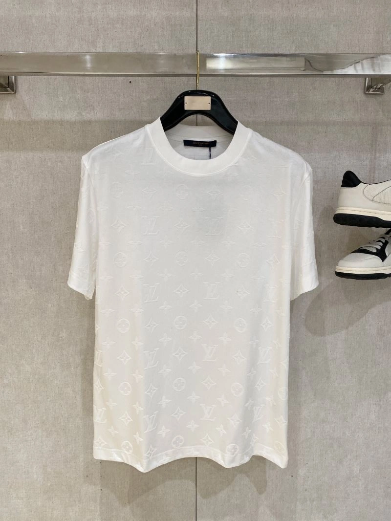SportInspired Louis Vuitton T-Shirts 135662