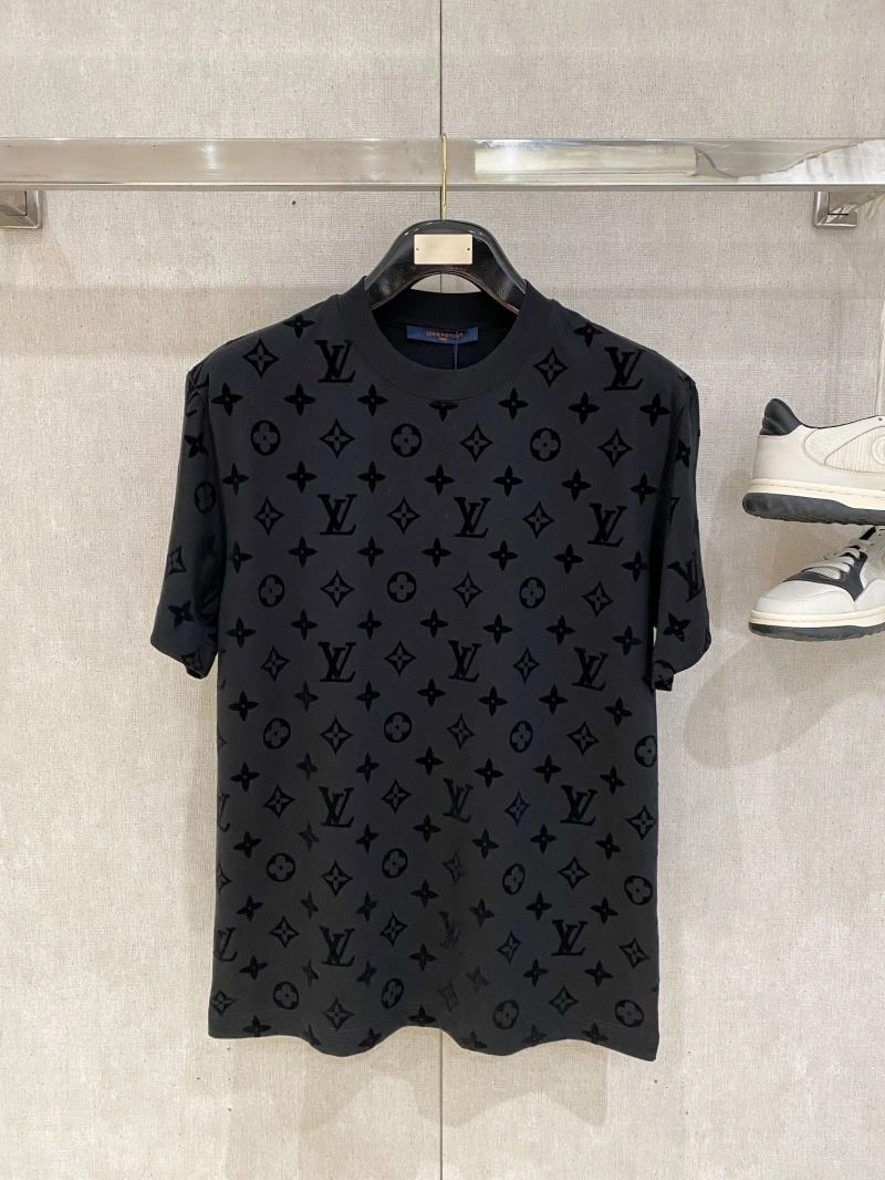 Popular Louis Vuitton T-Shirts 135656