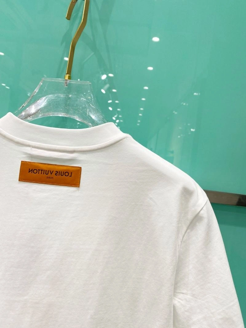 Louis Vuitton T-Shirts Efficient 135642