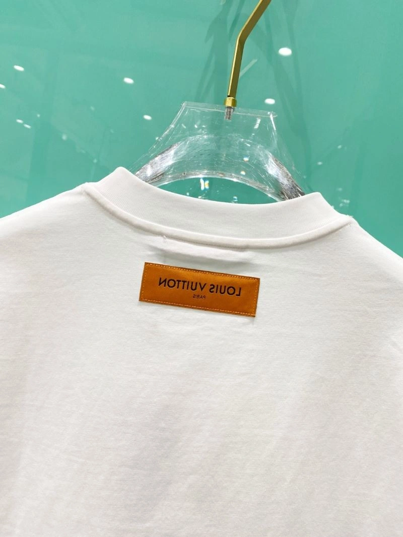 Louis Vuitton T-Shirts Efficient 135642