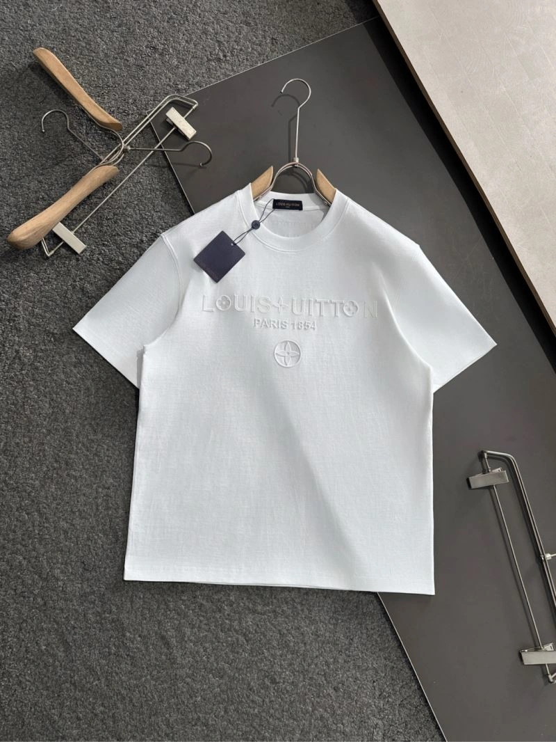 Louis Vuitton T-Shirts Comfortable 135639