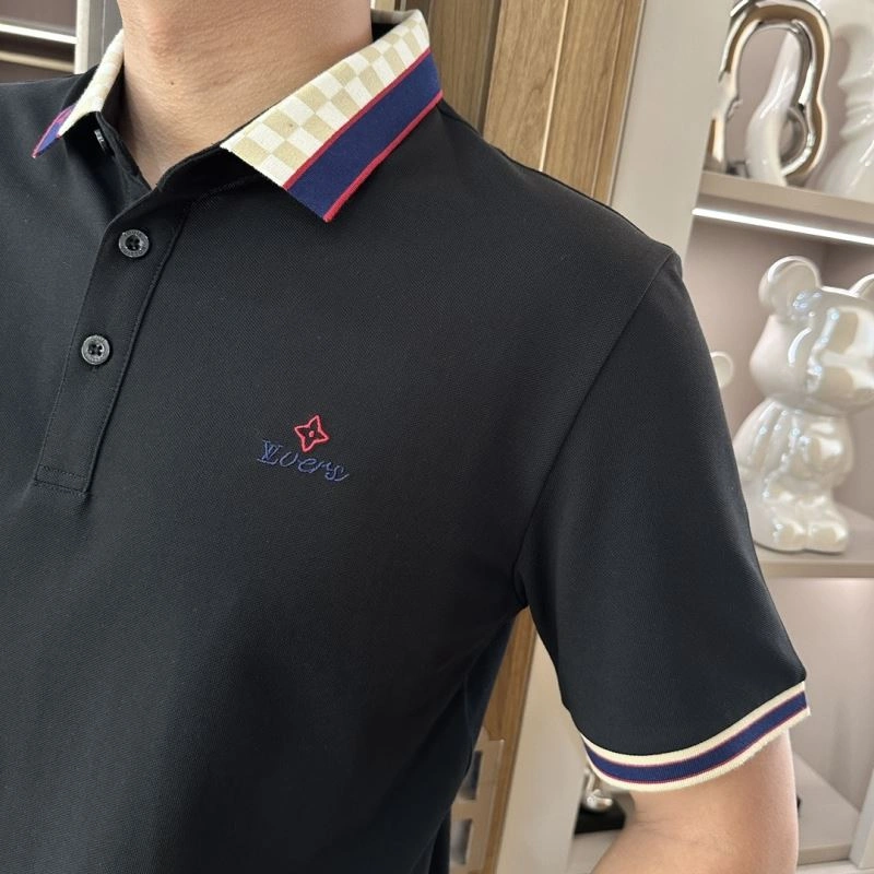 Effortless Louis Vuitton T-Shirts 135637