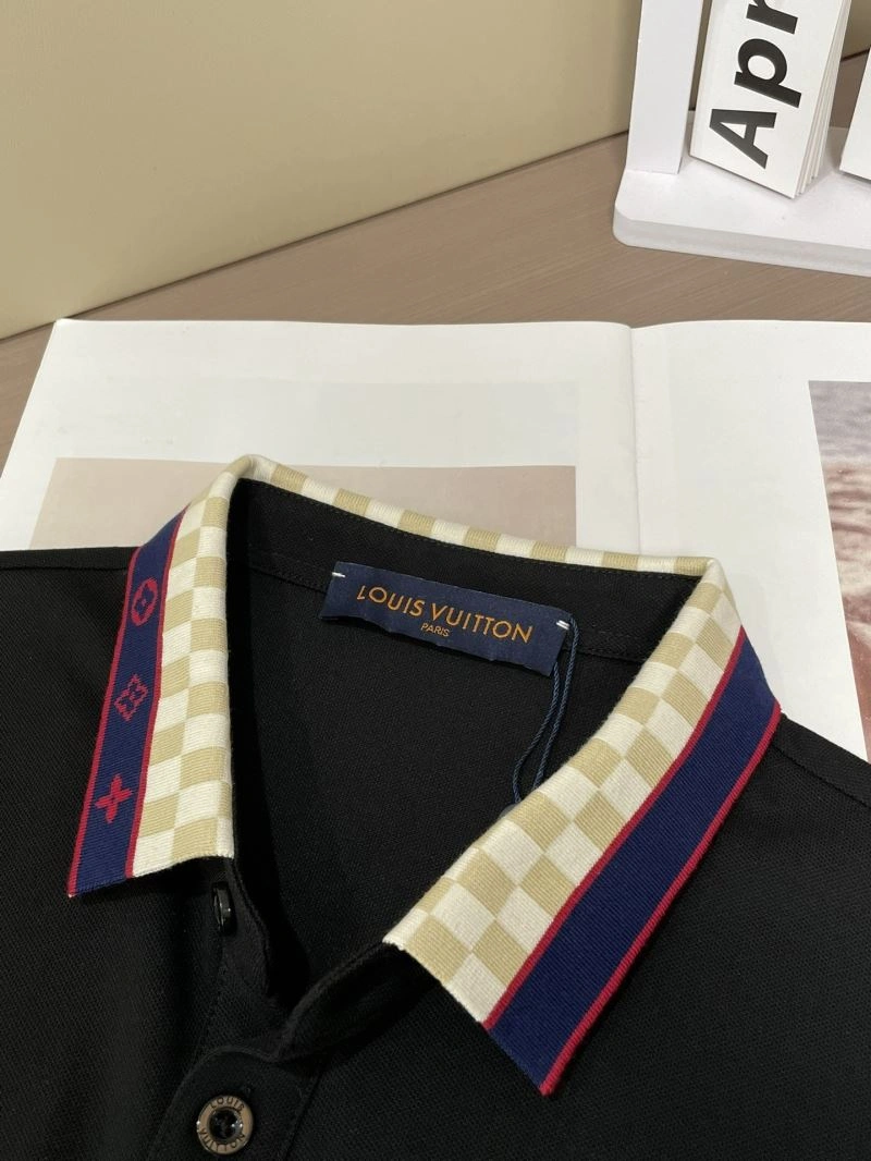 Effortless Louis Vuitton T-Shirts 135637