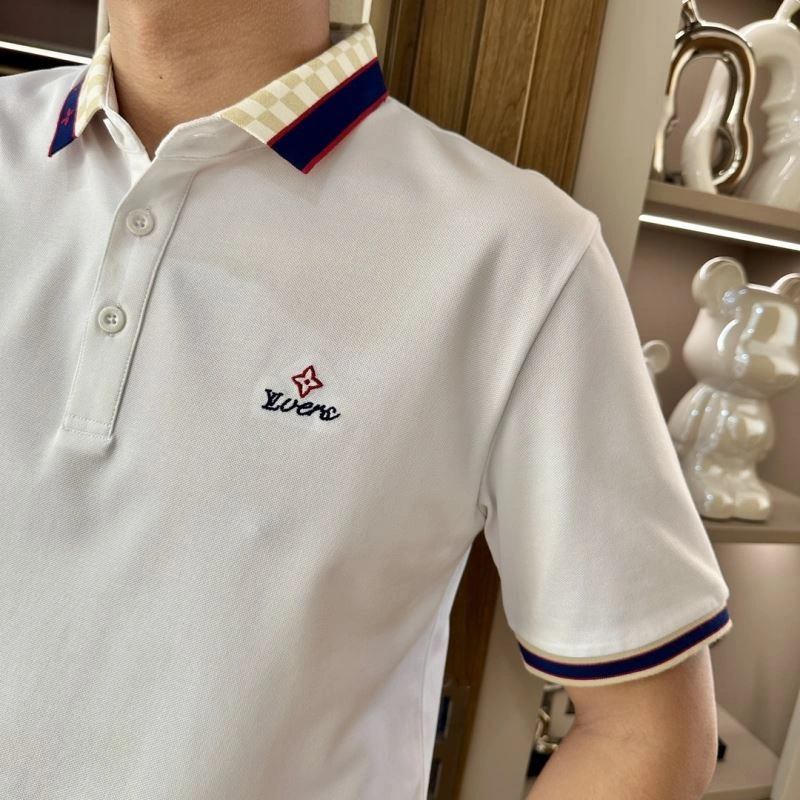 Sporty Louis Vuitton T-Shirts 135645