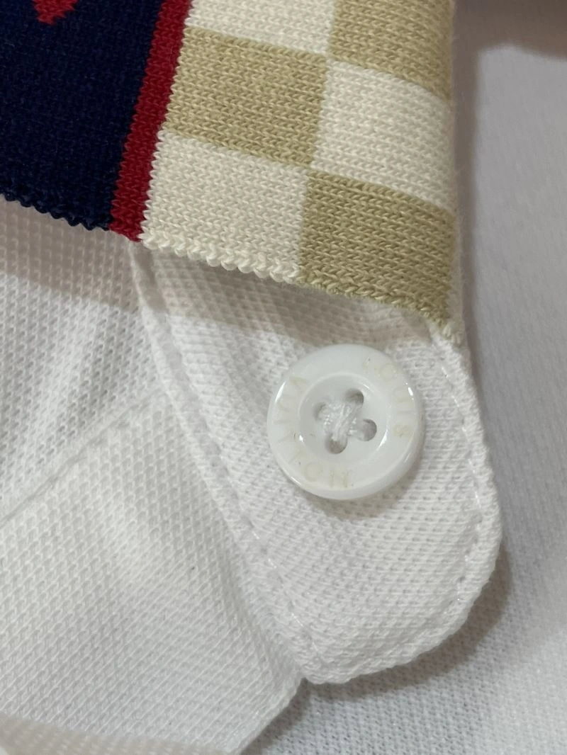 Sporty Louis Vuitton T-Shirts 135645