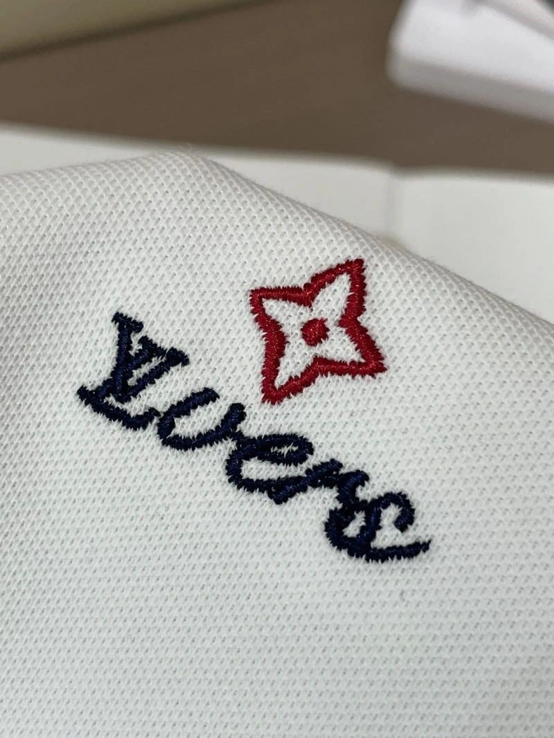 Sporty Louis Vuitton T-Shirts 135645