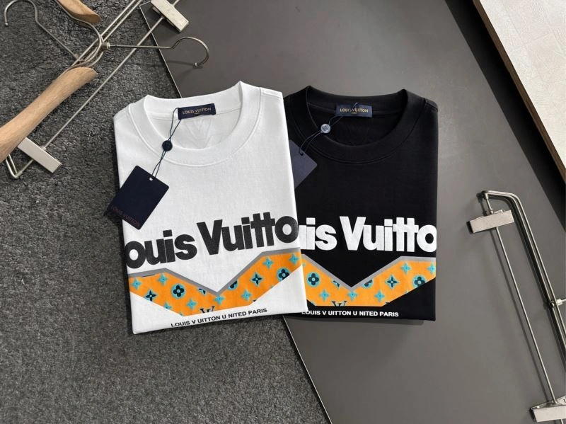 FreshLook Louis Vuitton T-Shirts 135665