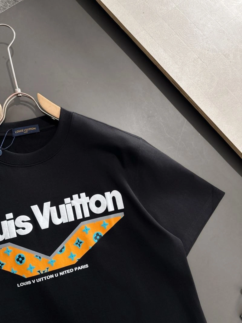 FreshLook Louis Vuitton T-Shirts 135665