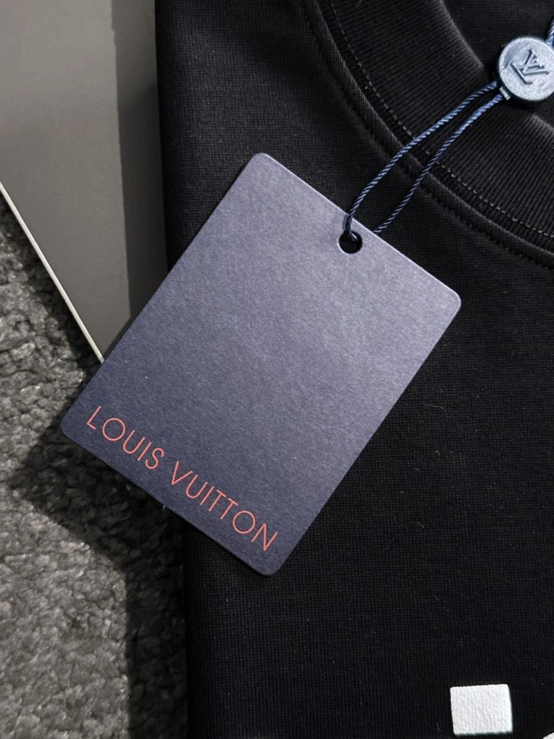 FreshLook Louis Vuitton T-Shirts 135665