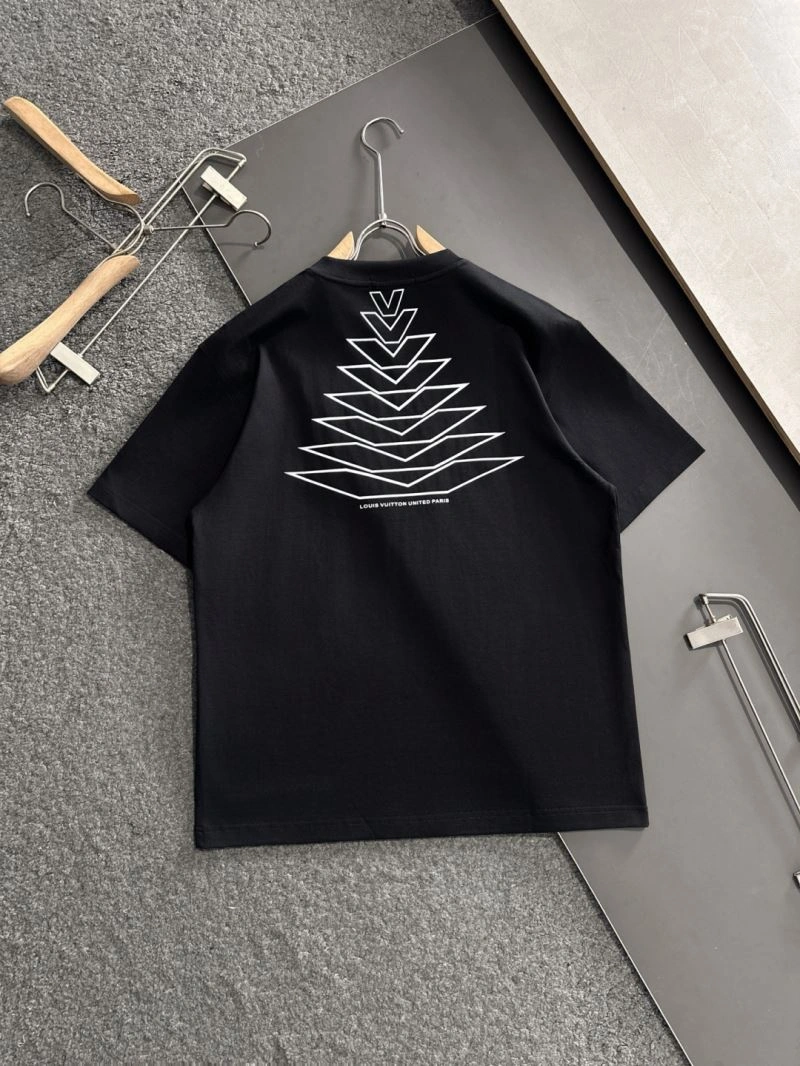 FreshLook Louis Vuitton T-Shirts 135665