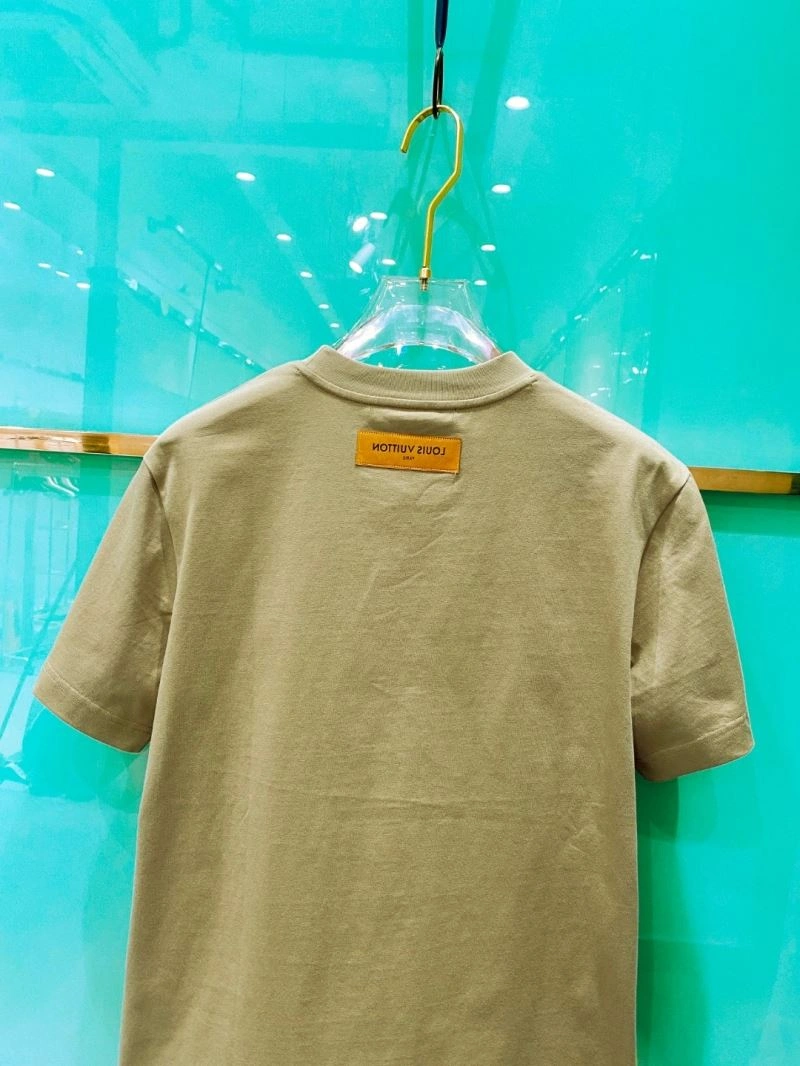 EasyMatch Louis Vuitton T-Shirts 135651