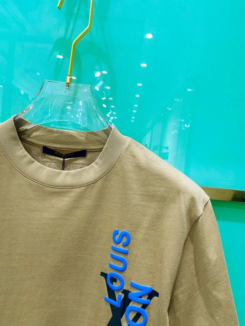 EasyMatch Louis Vuitton T-Shirts 135651