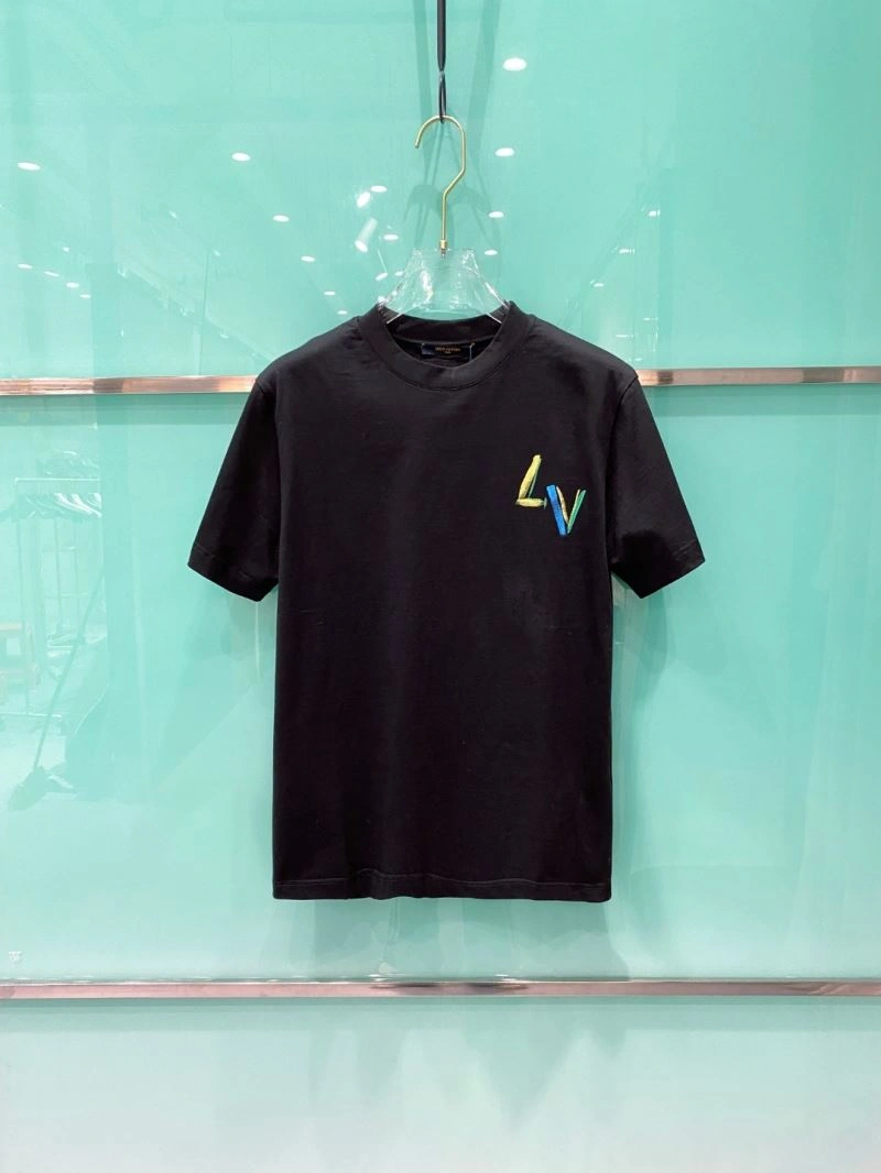 Bright Louis Vuitton T-Shirts 135659