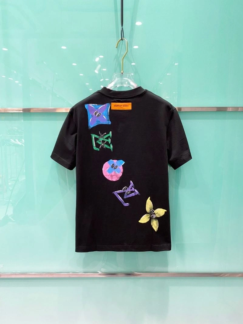 Bright Louis Vuitton T-Shirts 135659