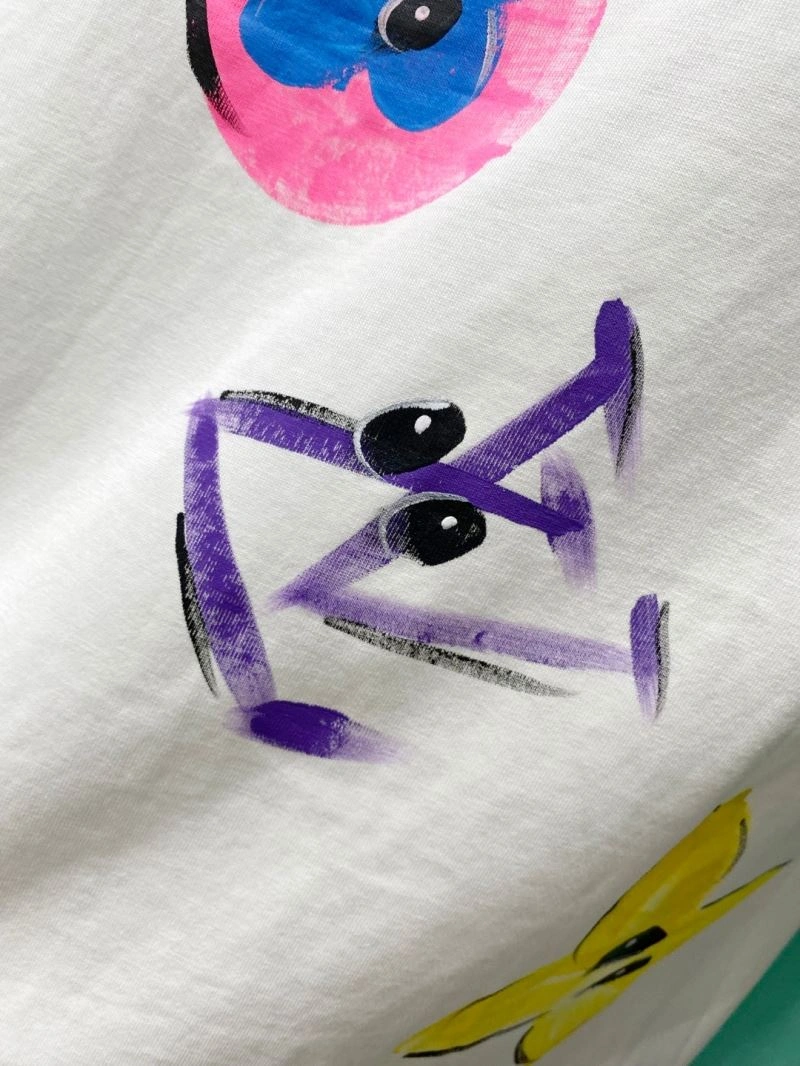 HighQuality Louis Vuitton T-Shirts 135655