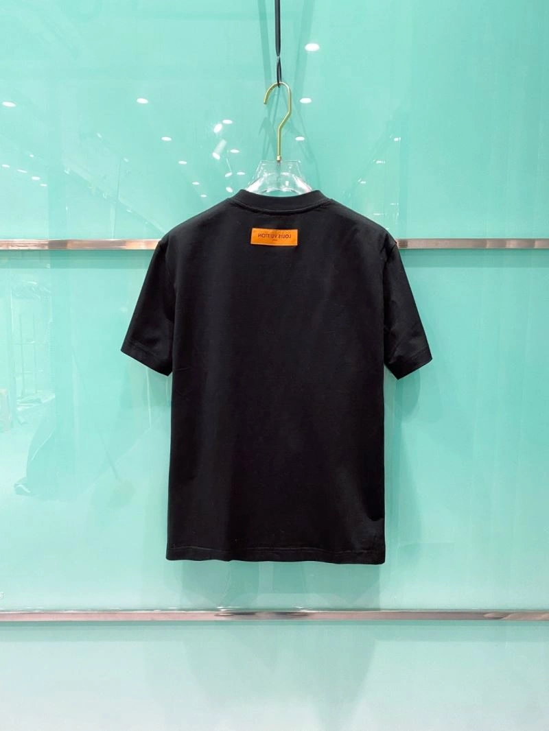 Cozy Louis Vuitton T-Shirts 135654