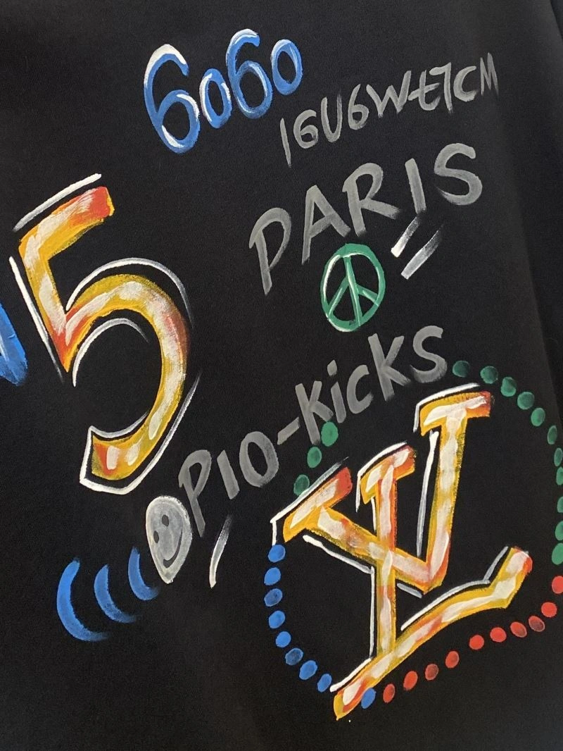 Breathable Louis Vuitton T-Shirts 135658