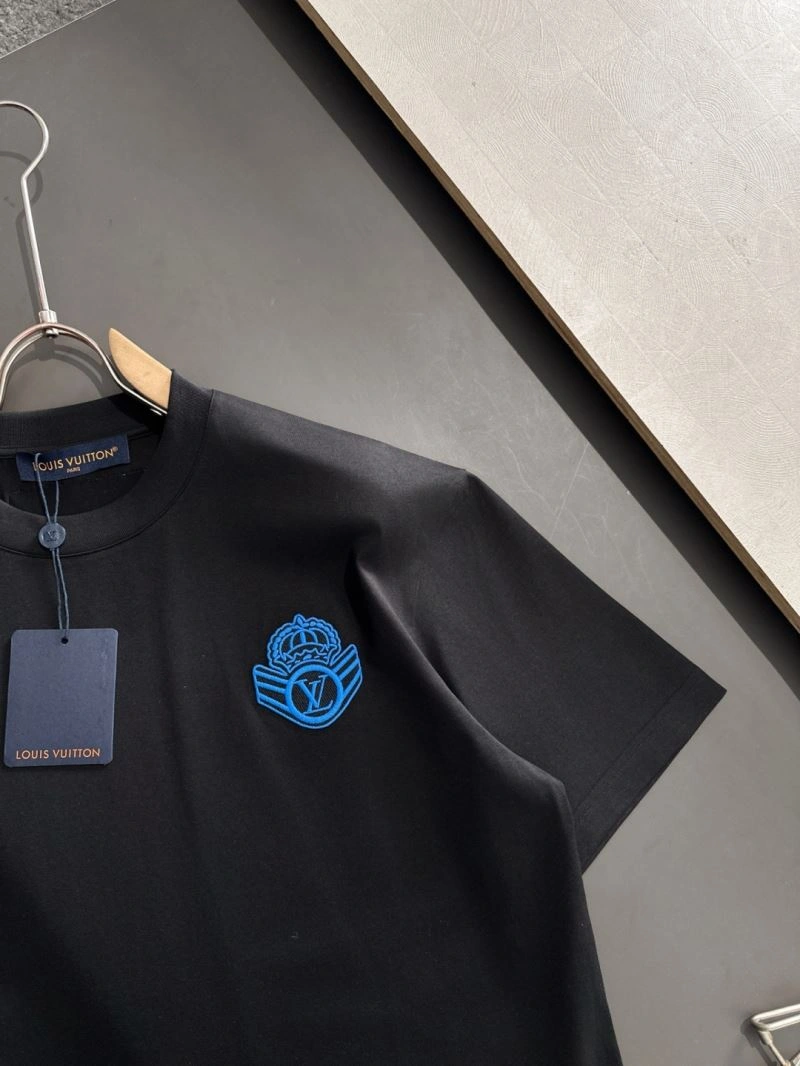 Durable Louis Vuitton T-Shirts 135644