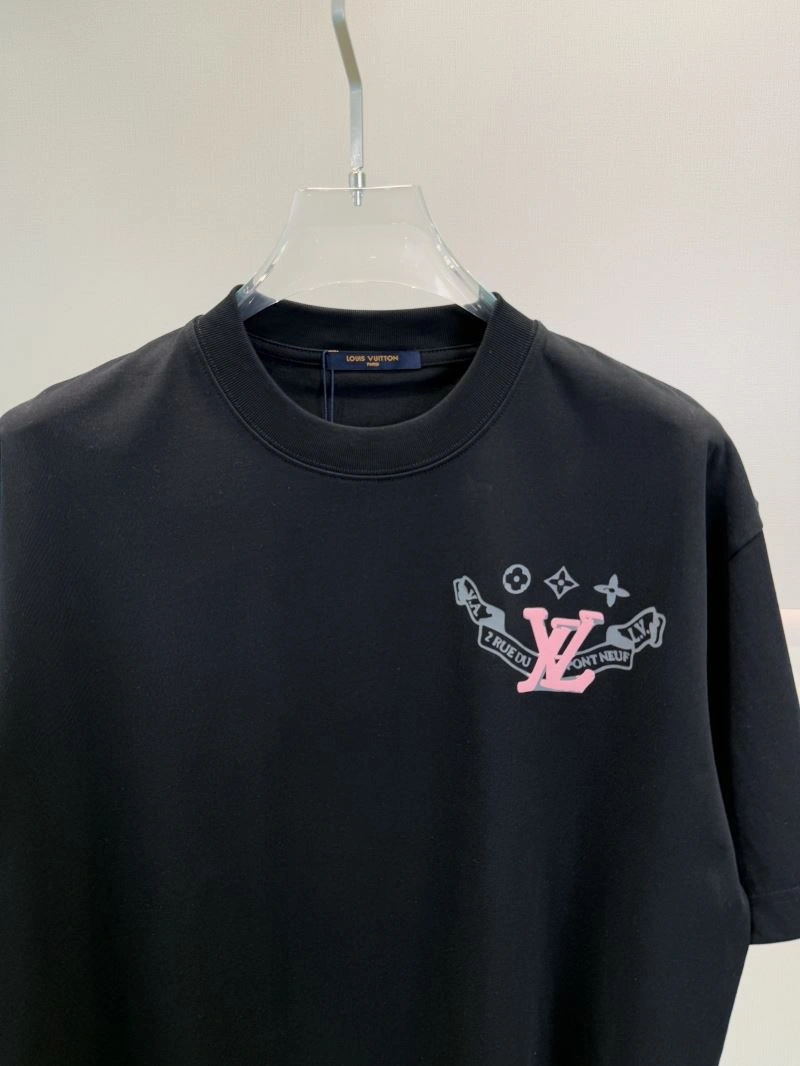 OnTrend Louis Vuitton T-Shirts 135640