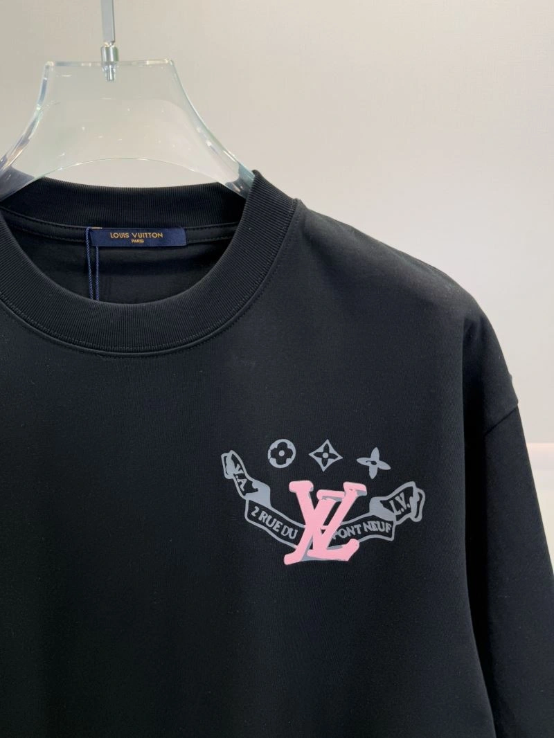 OnTrend Louis Vuitton T-Shirts 135640
