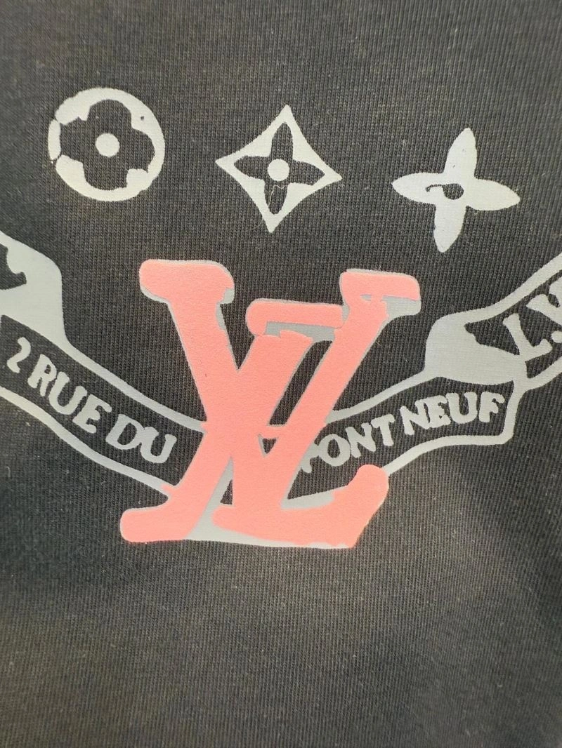 OnTrend Louis Vuitton T-Shirts 135640