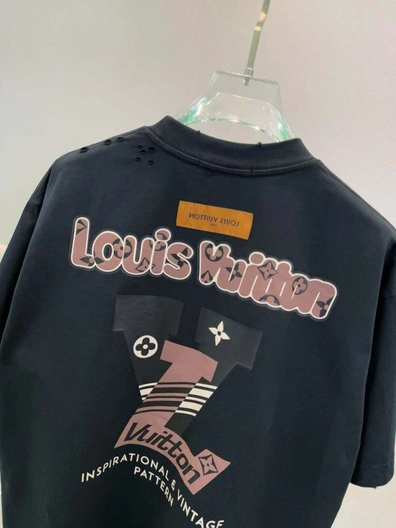 Louis Vuitton T-Shirts Attractive 135629