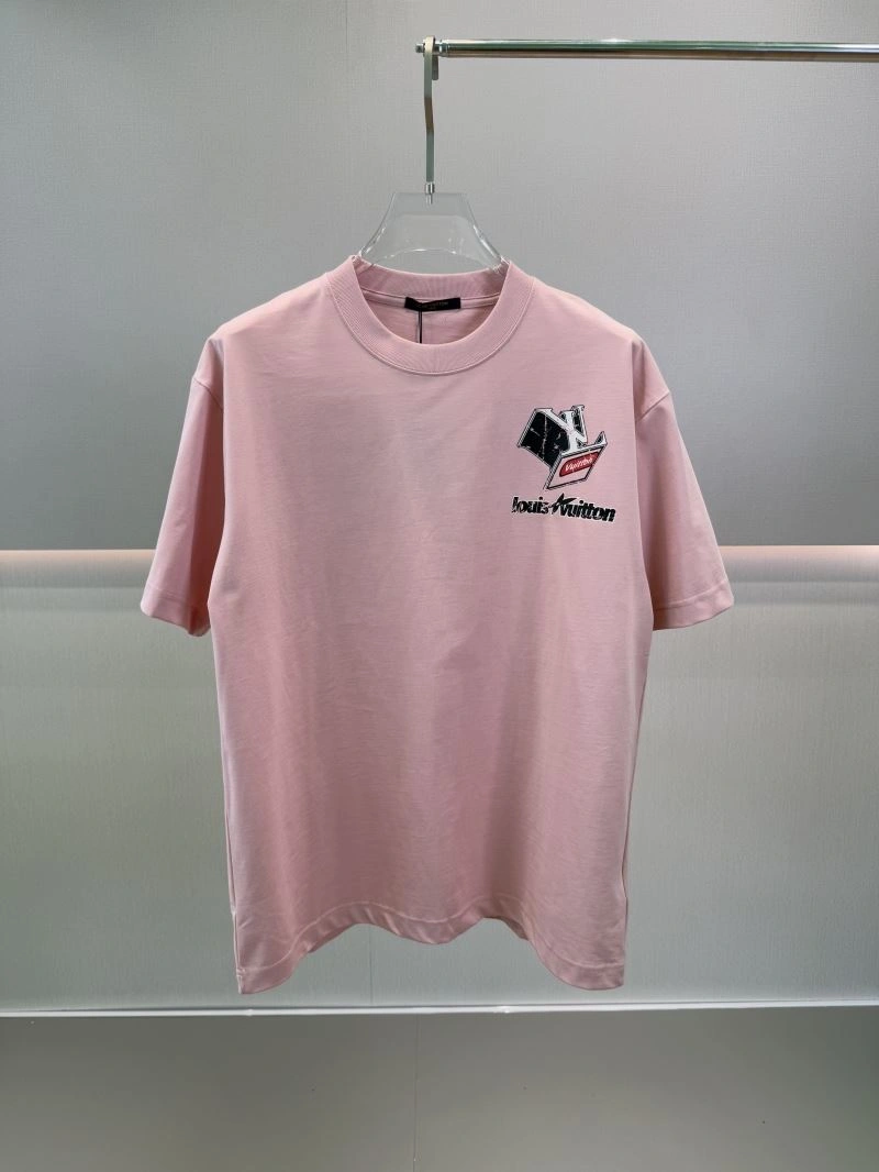 Refined Louis Vuitton T-Shirts 135625