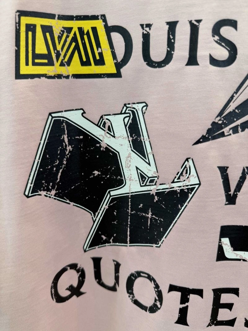 Refined Louis Vuitton T-Shirts 135625