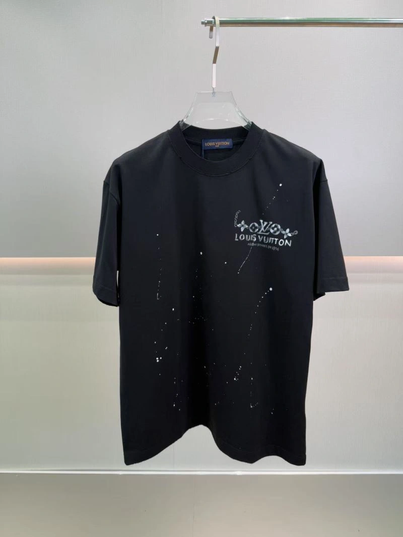 Louis Vuitton T-Shirts Vibrant 135621