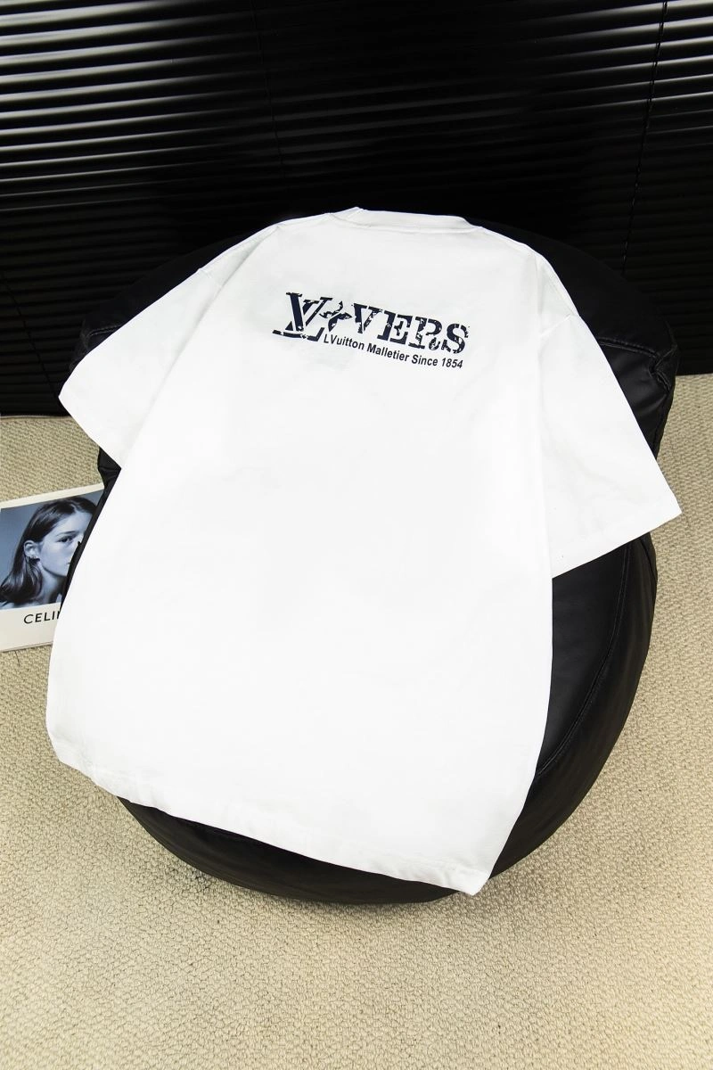 Timeless Louis Vuitton T-Shirts 135603
