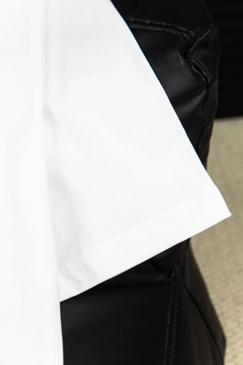 Timeless Louis Vuitton T-Shirts 135603