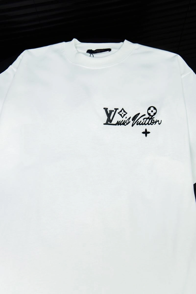 OnTrend Louis Vuitton T-Shirts 135617