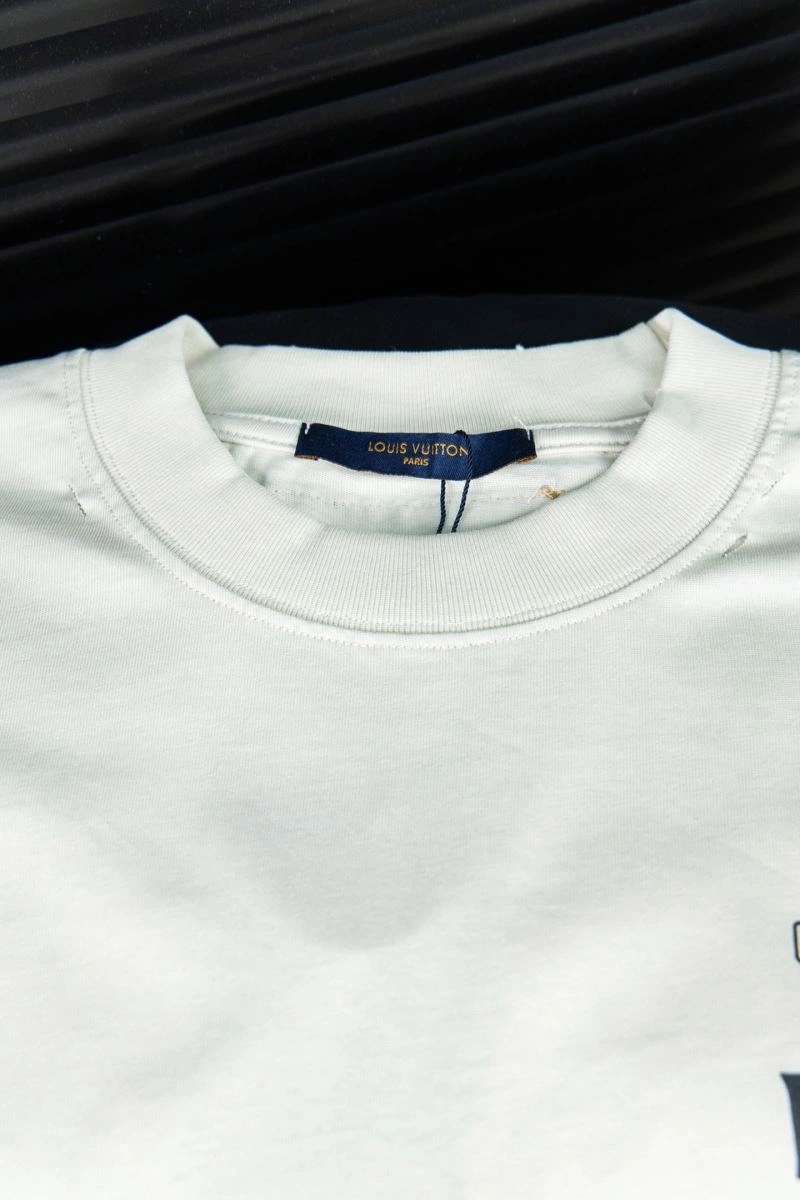 Louis Vuitton T-Shirts ComfortFit 135602