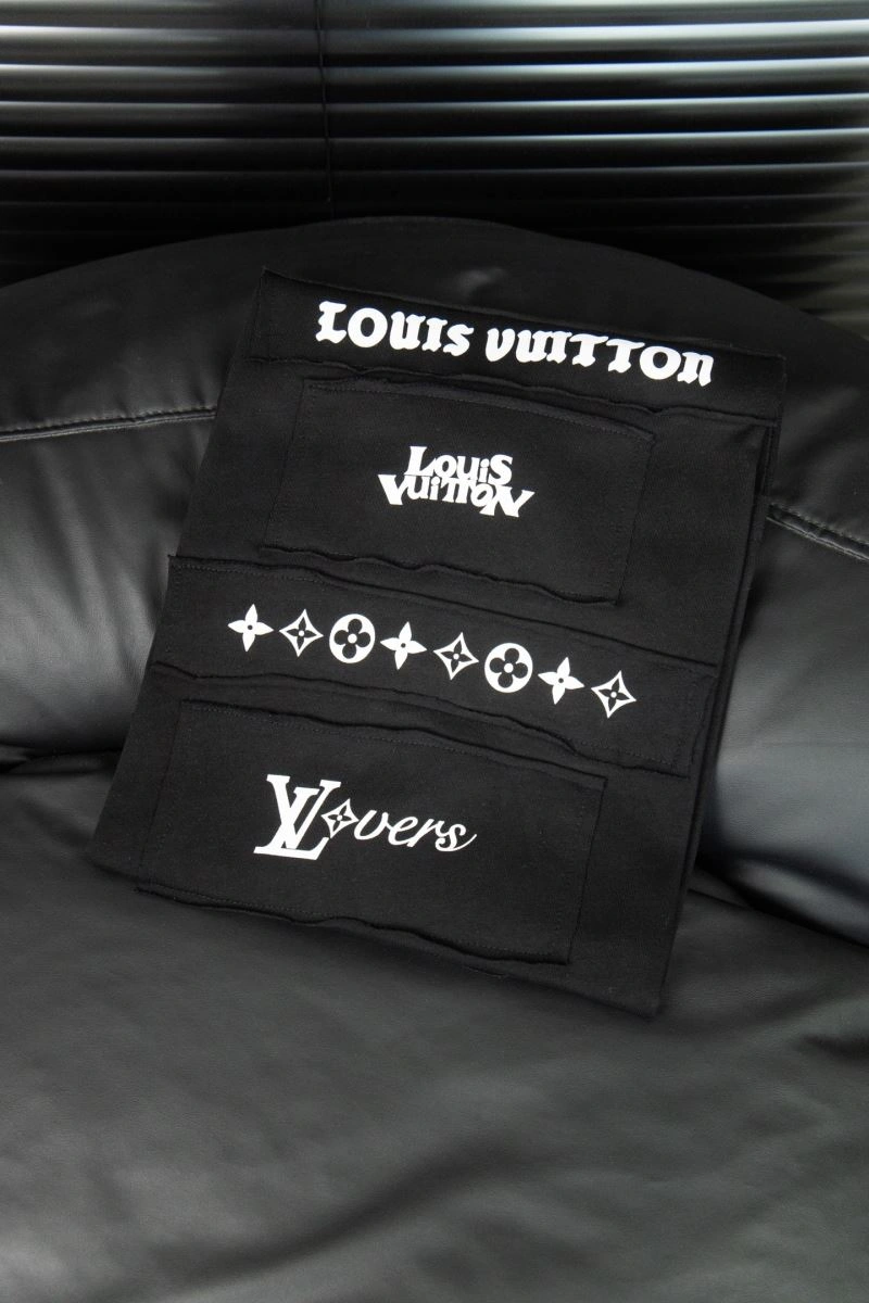 Louis Vuitton T-Shirts RelaxedFit 135608