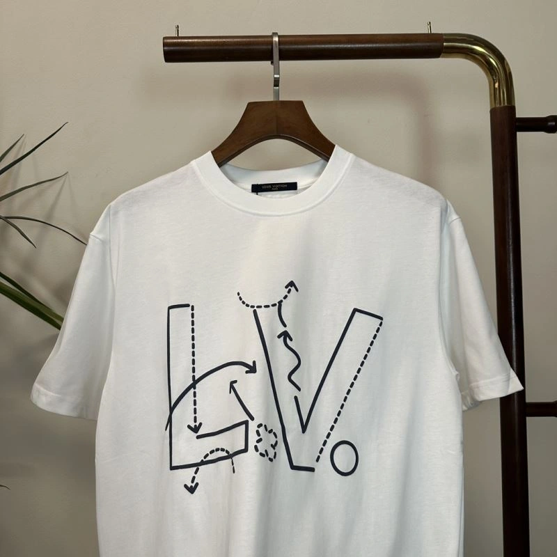 Louis Vuitton T-Shirts MoistureWicking 135592