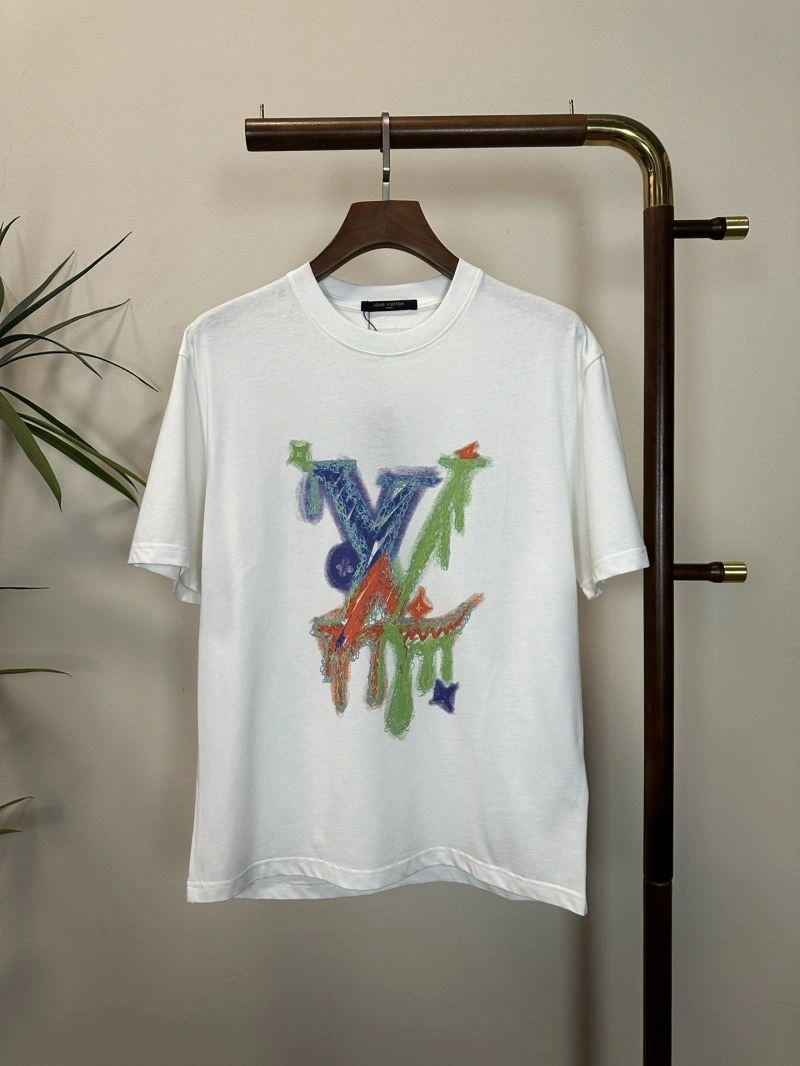 Durable Louis Vuitton T-Shirts 135606