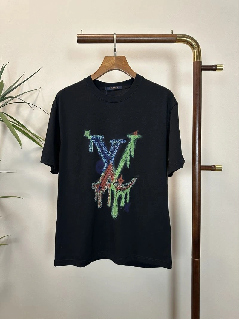 Durable Louis Vuitton T-Shirts 135606