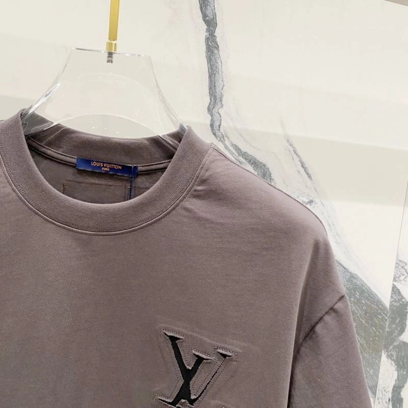 WrinkleFree Louis Vuitton T-Shirts 135596